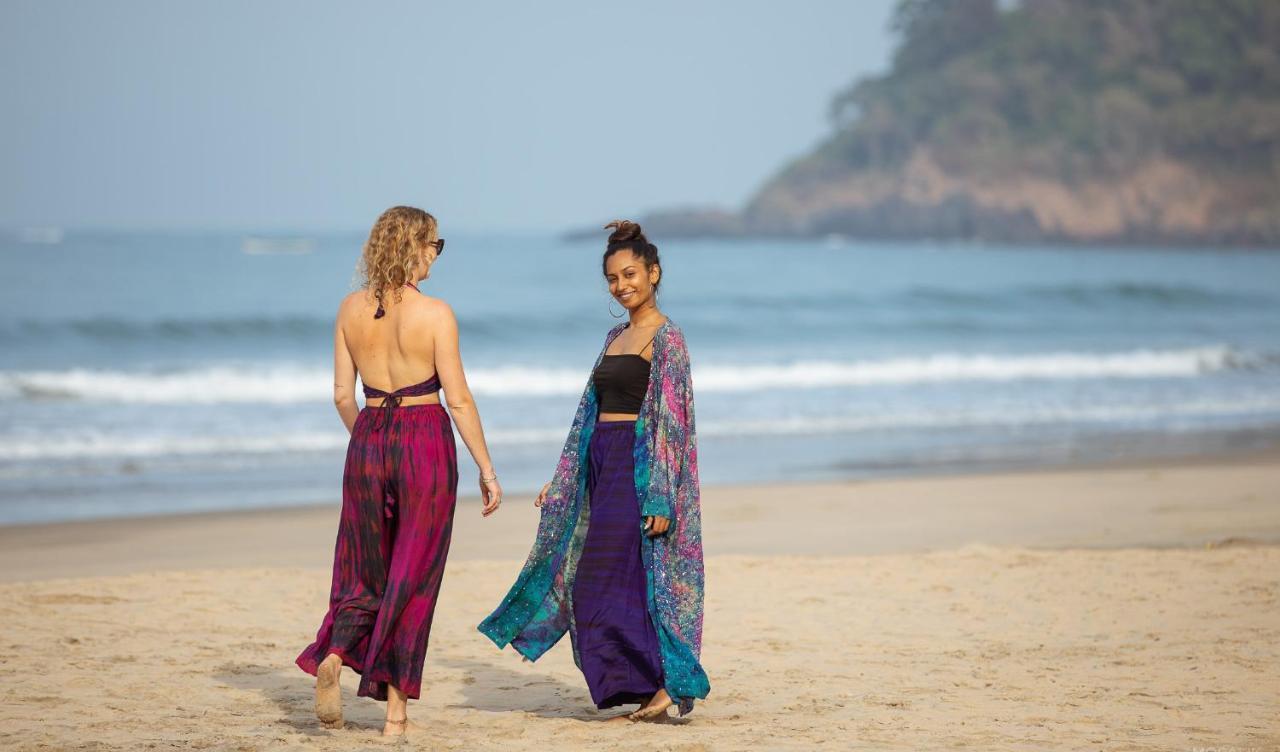 เดอะ ปาล์ม ทรี อายุรเวดิค รีสอร์ต ปัตเนม Hotel Patnem Beach ภายนอก รูปภาพ